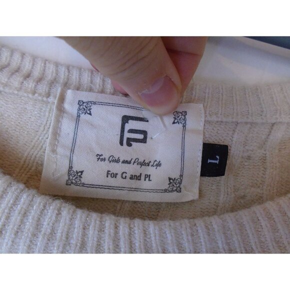 For G and PL Soft Cable Knit Sweater Sz Large Heathered Beige Color Long Sleeve - Picture 2 of 5